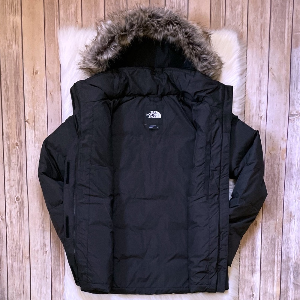The North Face Women’s Gotham Jacket In TNF Black - Picture 4 of 9